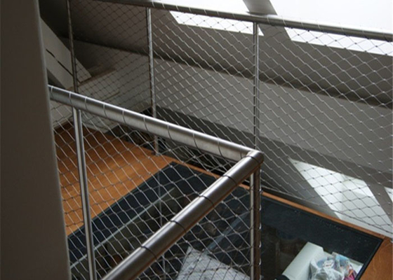 Architektoniczna siatka druciana ze stali nierdzewnej o wysokości 2,0 m