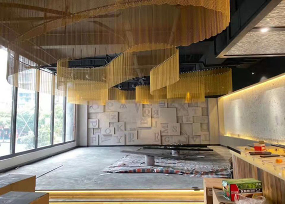 Metalowa siatka 1,0 mm Zasłona z ogniwami łańcucha w restauracjach, kawiarniach i punktach sprzedaży detalicznej