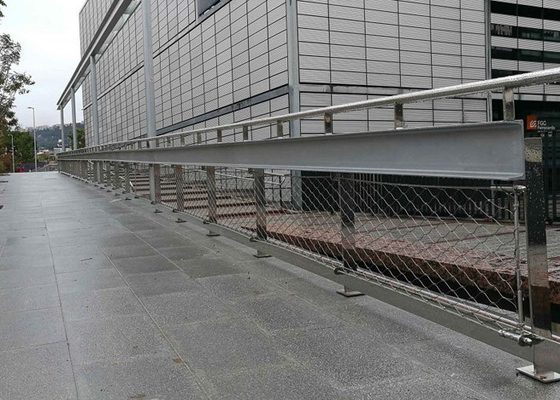 Elastyczna siatka ogrodzeniowa z izolacją autostradową do balustrady Ss304