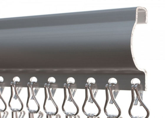 Błyszczące, 12-milimetrowe oczka siatki anodowanego owada z aluminium