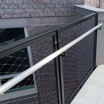 Zindywidualizowana sieć liniowa ze stali nierdzewnej z antykorozyjnym SUS 304/316 i wysoką wytrzymałością 100-110.000 PSI dla balustrady balustrady